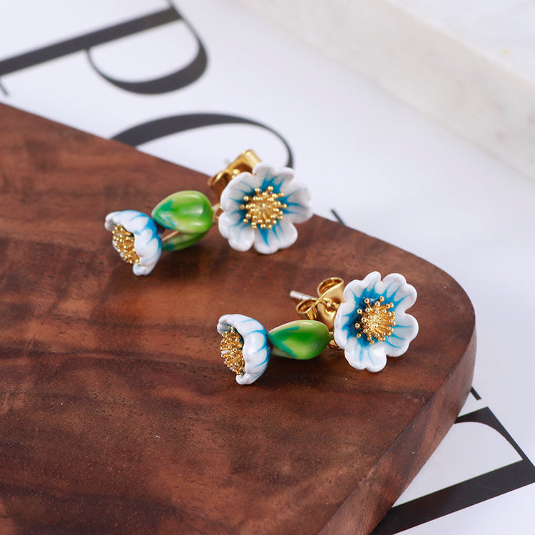 Retro Design Flower Earrings