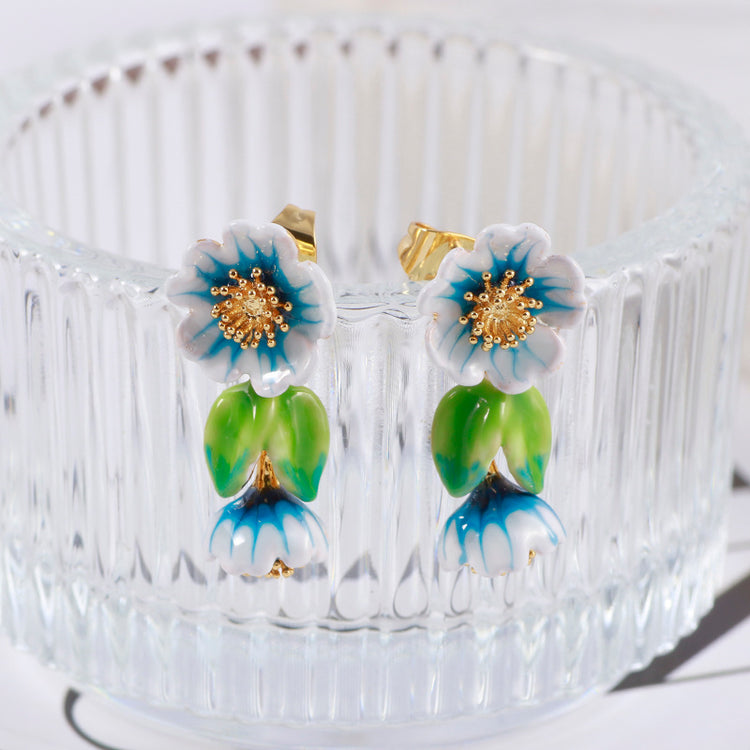 Retro Design Flower Earrings