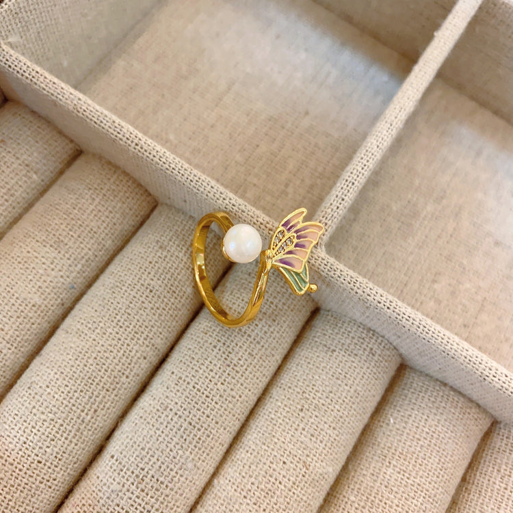 Natural Baroque Pearl Ring
