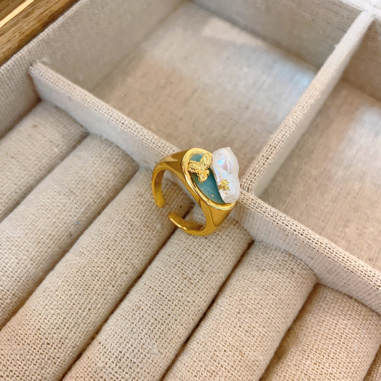 Natural Baroque Pearl Ring