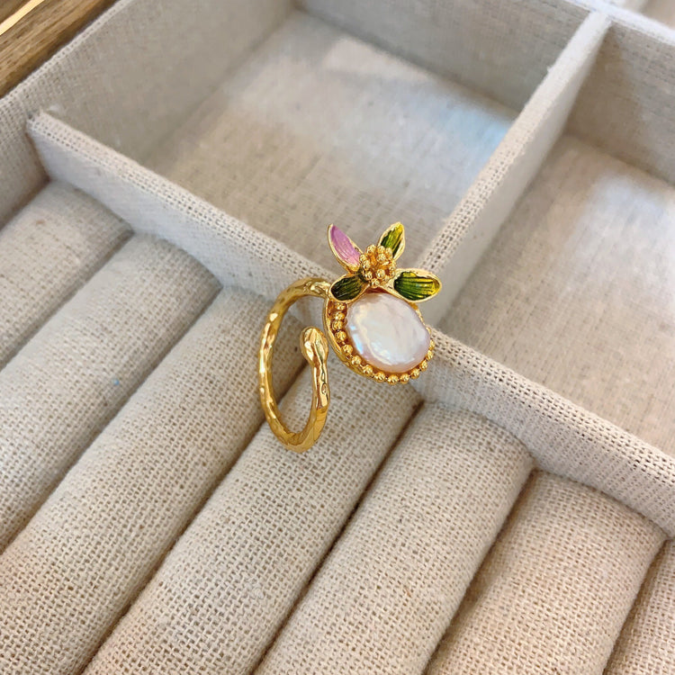Natural Baroque Pearl Ring